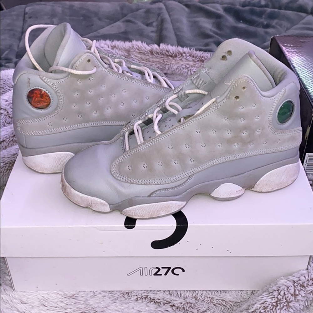 Jordan 13 grey
